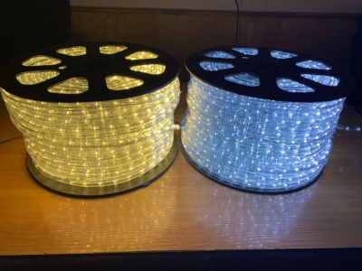 Дюралайт 13 мм, круглый, 100 м, фиксинг, 2W-LED/м-36-220V теплый белый